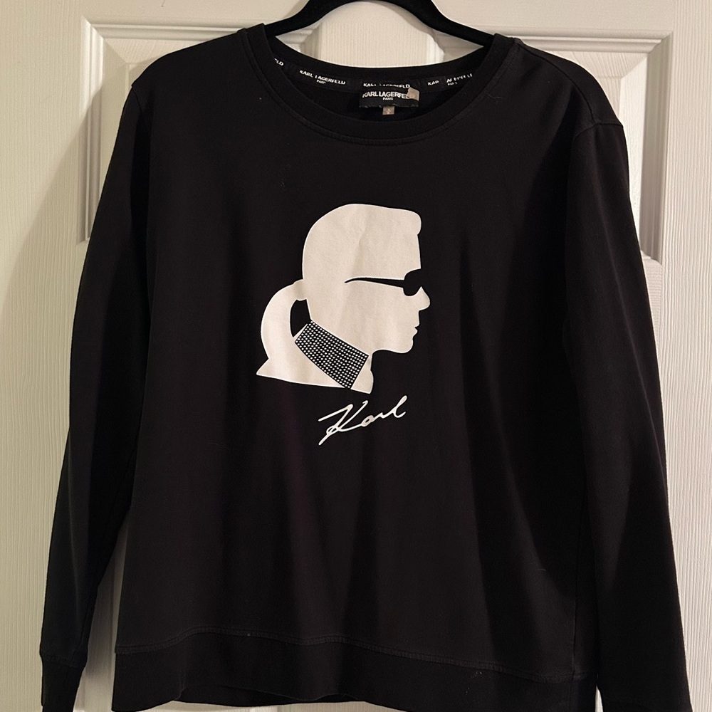 Karl Lagerfeld women’s top!